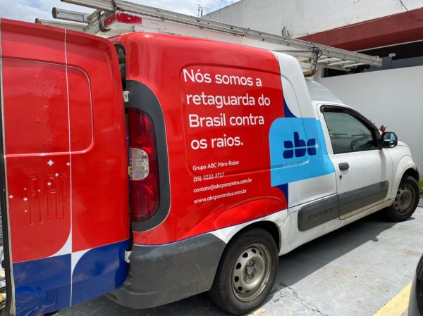 f08449e4-13b5-44c3-81e8-9aa76688c40e